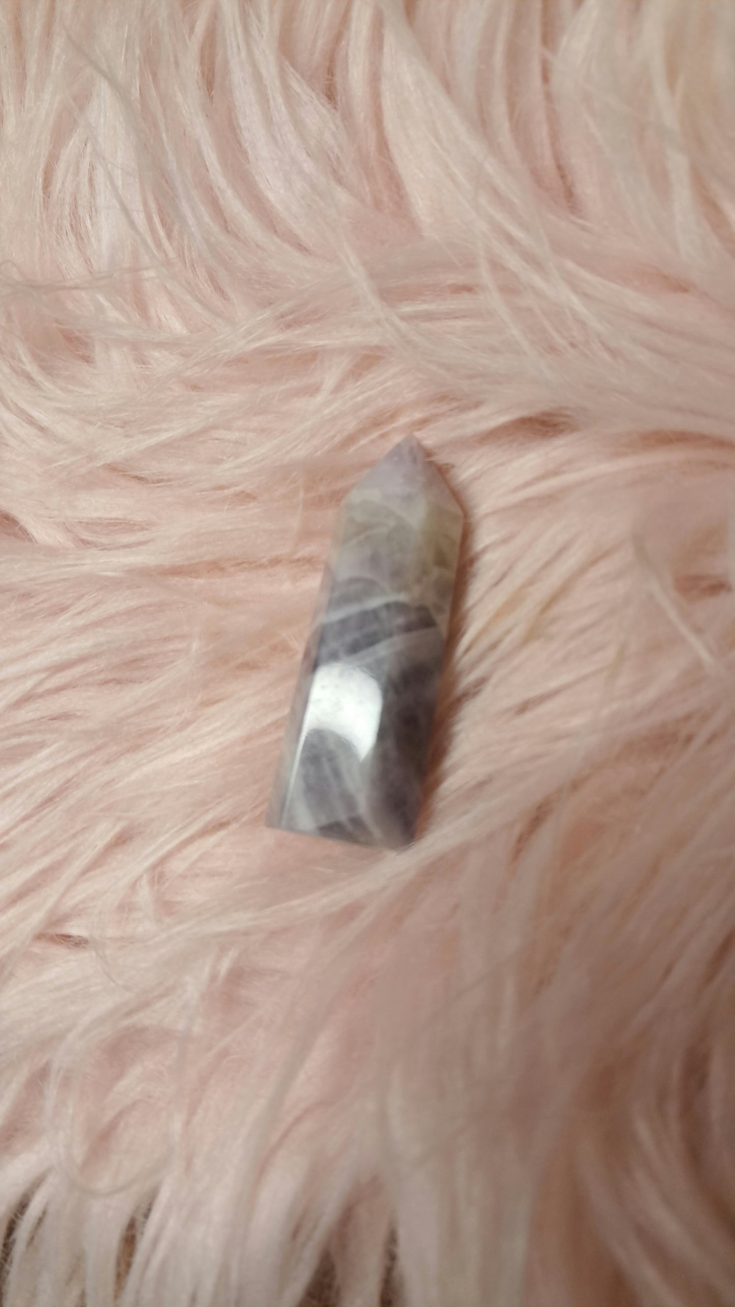 Amethist Toren – Rust in je Hoofd & Bescherming van je Energie